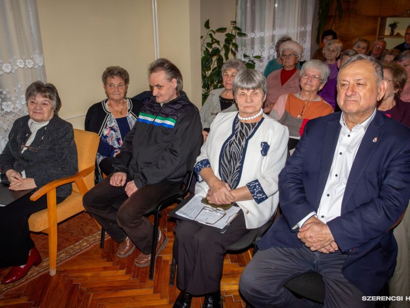 A Szerencsi Művelődési Központ és Könyvtár az idén is gondoskodott arról, hogy az adventi időszak me