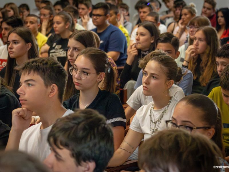 A Szerencsi Rákóczi-vár falai között gyűltek össze a térség fiataljai június 5-én, hogy egy rendhagy