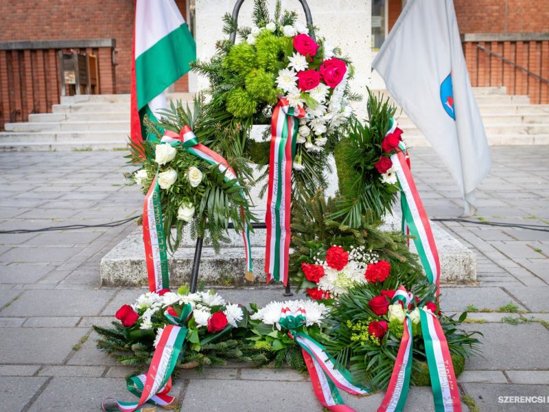 Az Országgyűlés 2010-ben a nemzeti összetartozás napjává nyilvánította az első világháborút lezáró t
