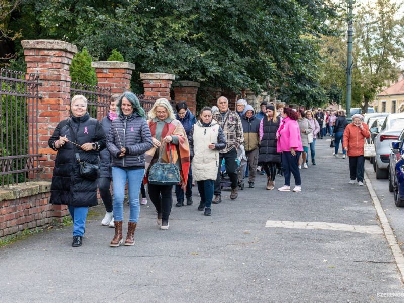 Október a mellrák elleni küzdelem hónapja, amikor a megelőzés fontosságára és a szolidaritásra hívjá