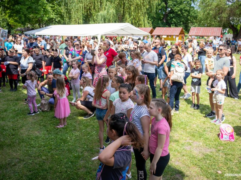 Gazdag programkínálat várta a kicsiket és nagyokat egyaránt a május 31-én megtartott szerencsi csalá